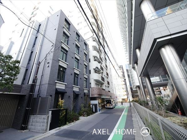 LAPiS COURT YOTSUYA (ラピスコート四谷)