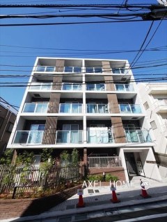 CLASS YOTSUYA (クラスヨツヤ)
