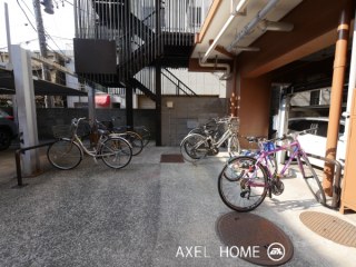 赤門ロイヤルハイツ