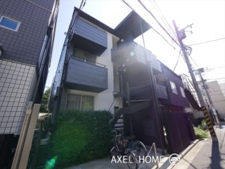 Apartment芳　（アパートメント芳）