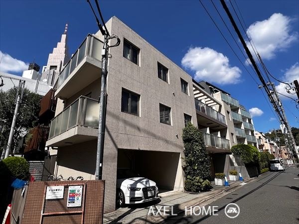 コムロンド千駄ヶ谷フラッツ　（COM−ROND千駄ヶ谷FLAT）