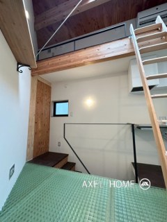 K HOUSE（ケイハウス）