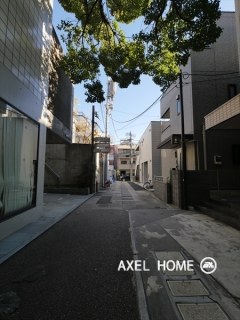 Corso Comodo 北参道　（コルソコモド北参道）