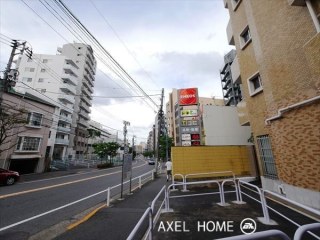 パラスト新宿余丁町