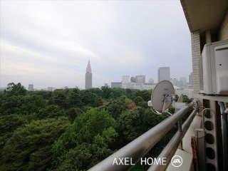 サニーシティ新宿御苑