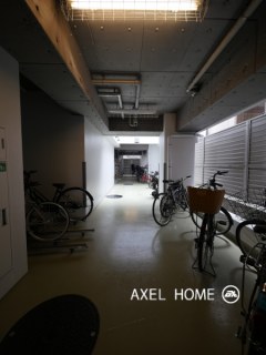 コスモリード新宿余丁町
