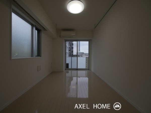 Luxe Yotsuya (リュクス四谷)