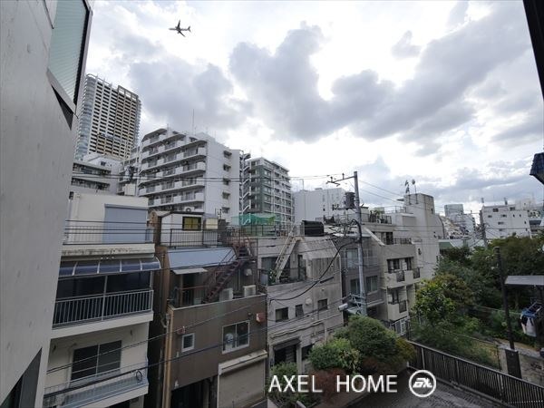ロータス島津山