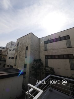 サンパークハイツ