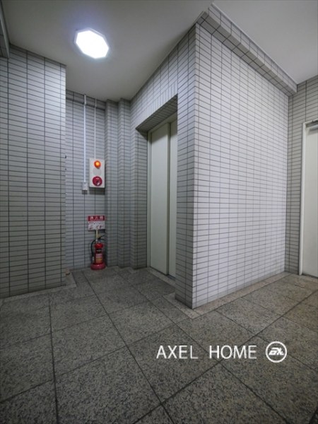 四ツ谷Xeビル（店舗）