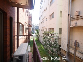 赤坂七番館