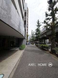 ラヴォーグ南青山