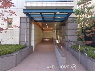 DOGWOOD南麻布 （ドッグウッド）
