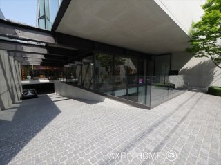 BASE神宮前　（店舗・事務所）
