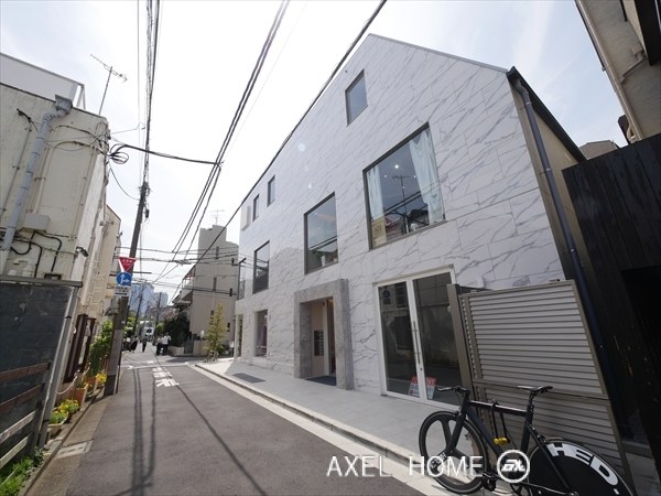 YC表参道第3ビル　(YC OMOTESANDO DAISAN BUILDING)　(店舗)