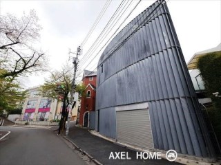 神宮前3丁目キャットストリート沿い1棟ビル　（店舗・事務所）