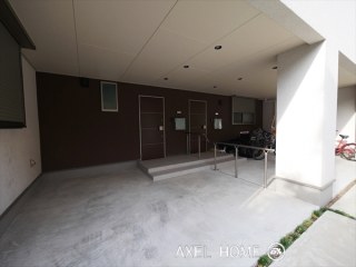 Palazzo Dorago （パラッツオドラーゴ）　
