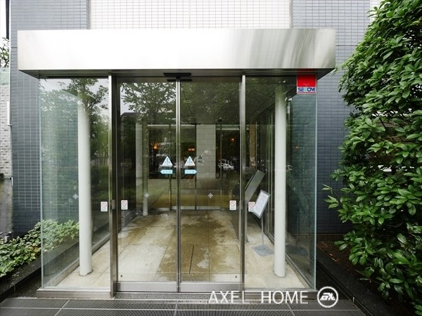 THE CENTER TOKYO (ザ・センター東京)