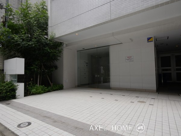 CRACIA新宿御苑前　（クレイシア新宿御苑前）