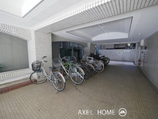 セレニティ湯島
