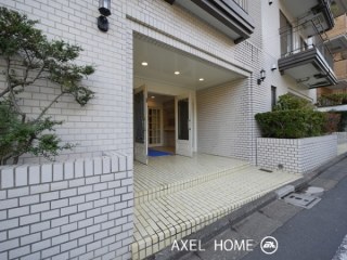 クレール東郷坂