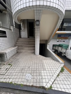 千駄ヶ谷3丁目ビル (事務所)