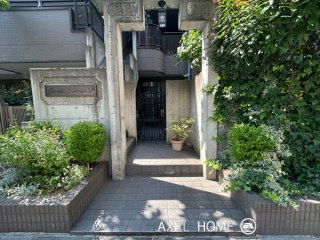 Gaden Terrace S（ガーデンテラスS）