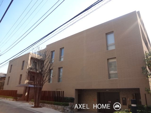 パークコート市谷加賀町二丁目　