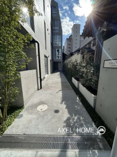 エスセナーリオ市谷薬王寺