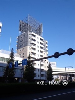 ロジェ関口