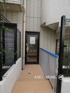 ティアラビル
