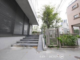 ラ・ヴィアンローゼ