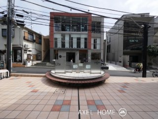 J₋Cube（店舗）