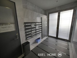 シャンブリーズ三越前