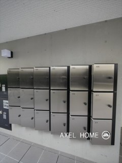 D．Lusso小石川
