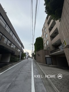 ヴェーゼント市ヶ谷