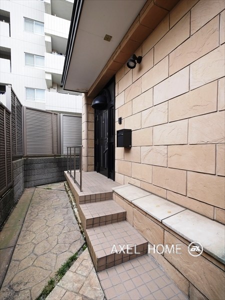 左門町住宅1号室