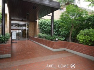 市ヶ谷若宮町ローヤルコーポ