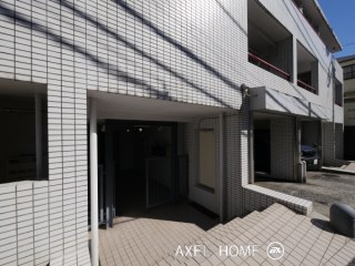 ニューハイツ切り通し