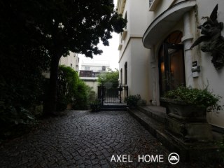 ルセーヌ館1号館 (店舗)