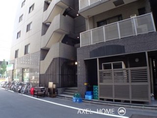 服部ビル