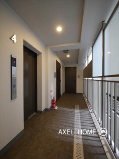 リビオレゾン新虎通り