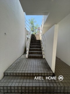 砂土原町テラスハウス