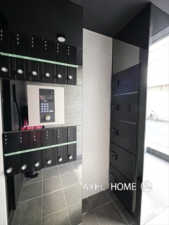 LAPiS PARK 四谷三丁目（ラピスパーク四谷三丁目）