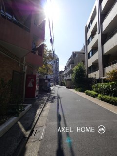 ウエストサイド新宿御苑
