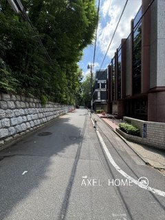 ヒカワザカビル