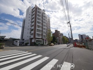 クレセントマンション