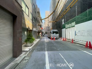 ラタンビル