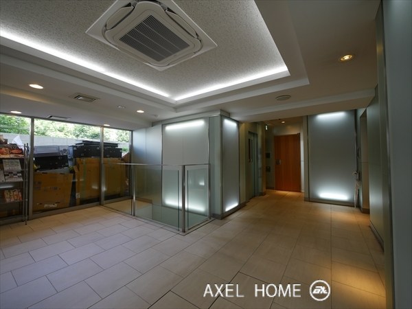 ピアース乃木坂