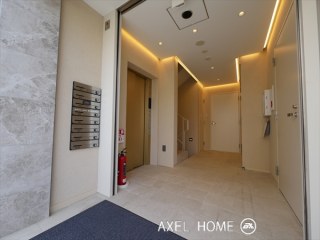 YC表参道第3ビル　(YC OMOTESANDO DAISAN BUILDING)　(店舗)
